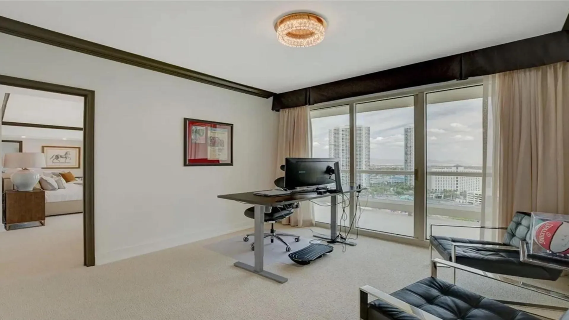 Stunning Four Bedroom Fully Professionally Remodeled Apartment Las Vegas